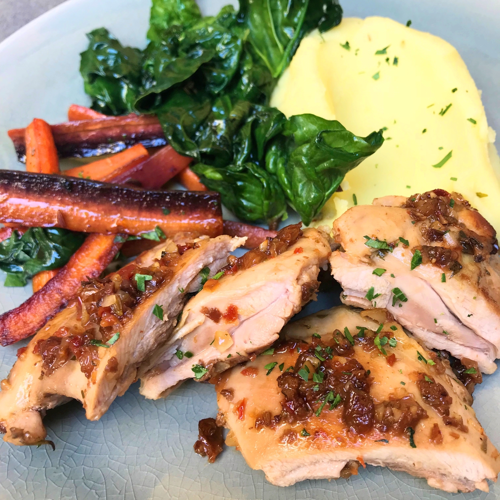 Pollo libero nell’orto
