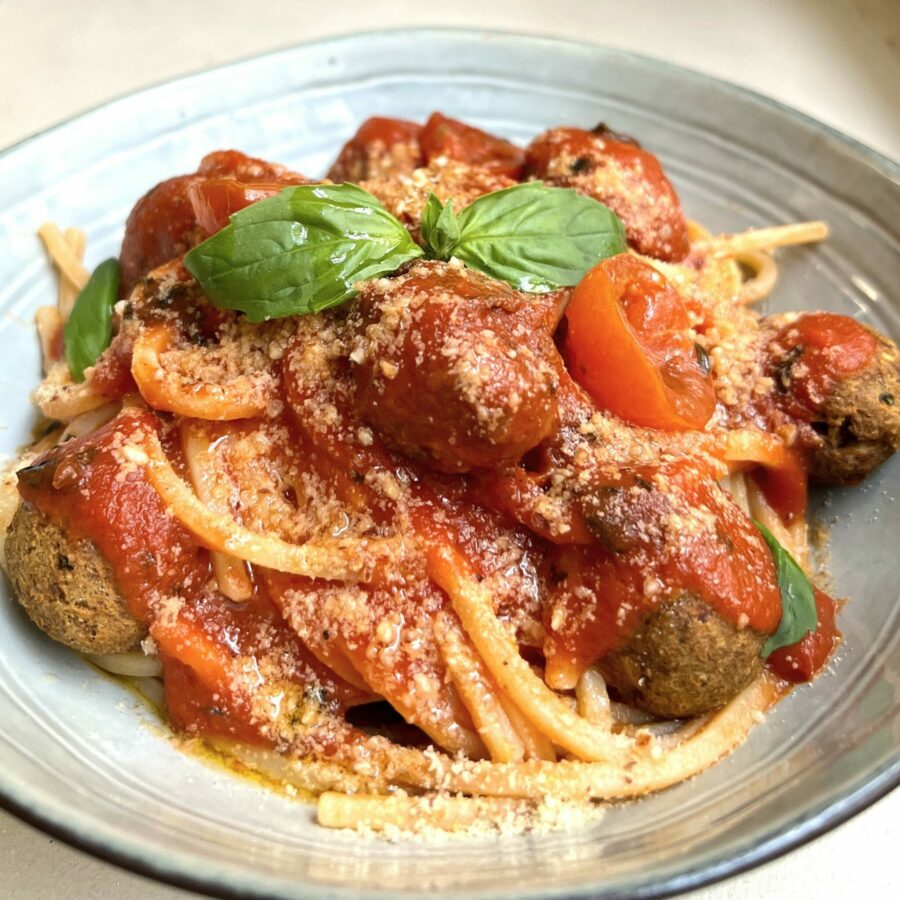 Spaghetti e veggieballs